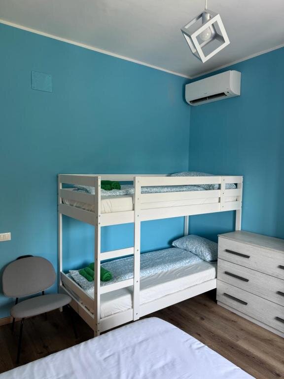 Bedroom with bunk bed in the Mare apartment