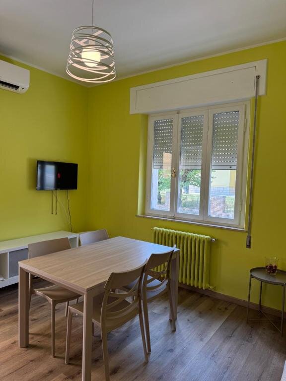 Belvedere Mare Monti, apartment in Belvedere Ostrense