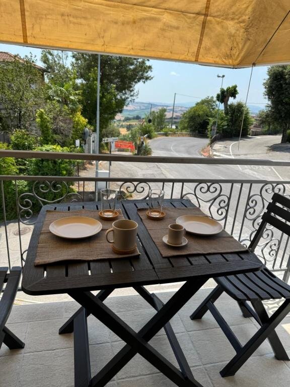 Belvedere Mare Monti, apartment in Belvedere Ostrense